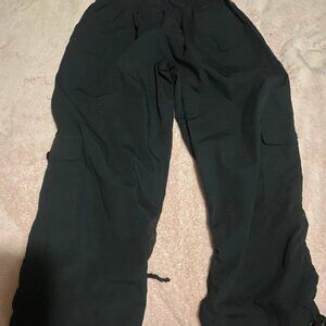 Quarter length cargos